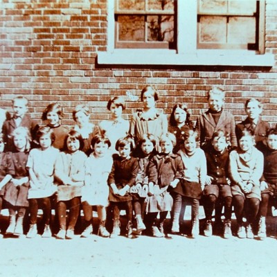 unidentifiedschoolchildren.JPG